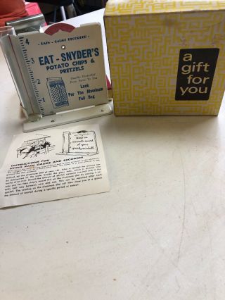 Vintage NOS Snyder’s Potato Chip Advertising Rain Gauge I/Box 4 1/2” 4