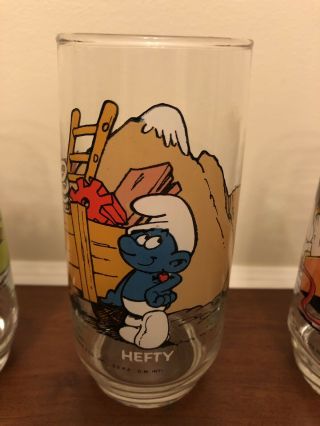 Vintage Smurfs Glasses - 1982 Peyo Wallace Berrie & Co.  - Complete Set of 8 8