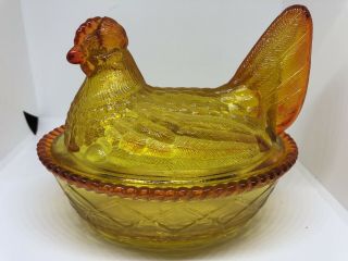 Westmoreland Glass Hen On Nest Red Orange Amberina Chicken Split Tail 5 1/2 "