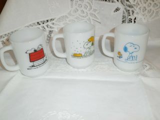 Vintage Set Of 3 Snoopy Milk Glass Cup/mugs.  Fire King.  Anchor Hocking -