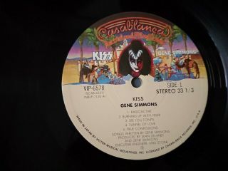 KISS - GENE SIMMONS - JAPAN LP vinyl OBI POSTER VIP - 6578 EX - 7