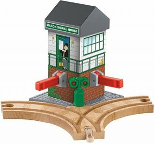 Fisher - Price Thomas & Friends Wooden Railway,  Maron Lights&sounds Signal Shed