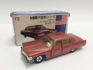 Tomica F2 - 1 - 3 Cadillac Fleetwood Brougham (m.  L.  Wine Red)
