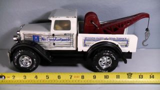 Vintage 1990 Nylint Classics Gm Parts Mr.  Goodwrench Wrecker Tow Truck 12 " Long