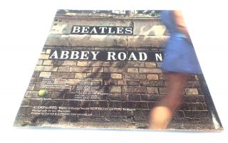 THE BEATLES ' Abbey Road ' Vinyl LP NO ' Her Majesty ' Credit - Aligned Apple - K16 4
