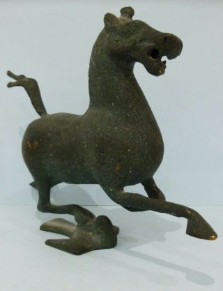 Chinese Bronze Flying Horse of Gansu Racing Stallion Bird Statue Sculpture Rare 2