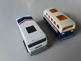 2 Vintage Buses : 1979 Hot Wheels Greyhound Bus,  1977 American Airlines Bus 3