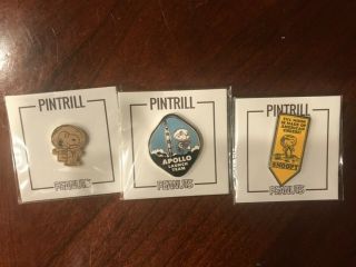Sdcc 2019 Peanuts Exclusive Enamel Snoopy Pin Set 3 Pins Pintrill Complete