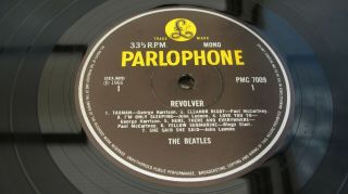 The Beatles Revolver Sought After 1982 Yellow/black Mono Press Near Audio