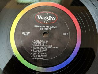 Introducing.  The Beatles 1964 Vee Jay VJLP Oval logo,  Rainbow Band VG/VG 8