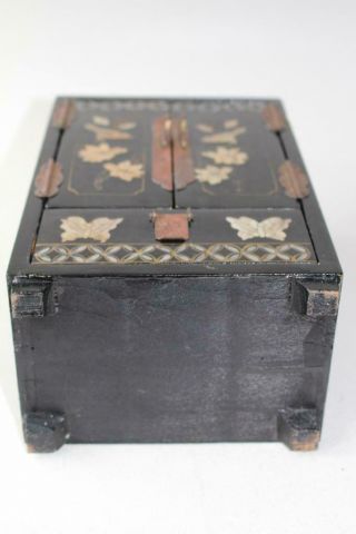 Chinese black lacquer inlaid Jewellery Chest Cabinet 8