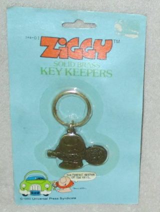 Vintage 1980 Universal Press Syndicate Ziggy Brass Keychain Mip Tennis Key Ring
