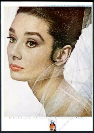 1966 Audrey Hepburn Photo Givenchy L 