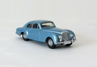 Dinky Dy - 13 1955 Bentley R Type Continental Near 1990
