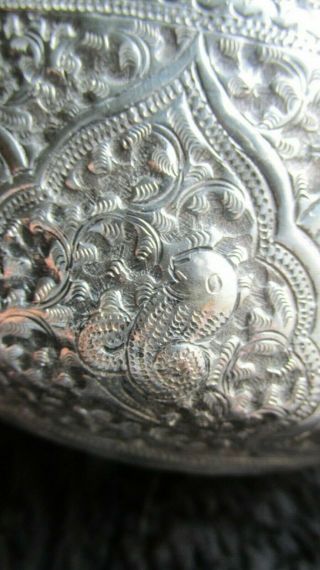 ANTIQUE LATE 19TH EARLY 20TH CENTURY INDIAN KUTCH SOLID SILVER BOWL 147g 3