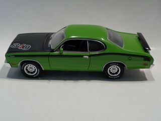 Johnny Lightning 1971 Plymouth Duster 340 1:24 Scale 