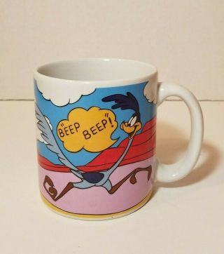 Vintage 1993 Warner Bros.  Wile E.  Coyote And Road Runner Coffee Cup/mug By Sakura