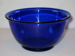 Antique Chinese Cobalt Blue Peking Glass Bowl,  Circa 1900 2