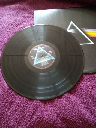 Pink Floyd ’dark Side Of The Moon’ Uk Lp Complete With 2 Posters
