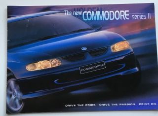 Holden Commodore Vt Series 2 Brochure - First With Ls1 V8,  V6 Ss Hsv Hrt 32 Pages