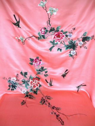 Large Vintage Hand Embroidered Chinese Silk Panel - Screen Or Wall Hanging