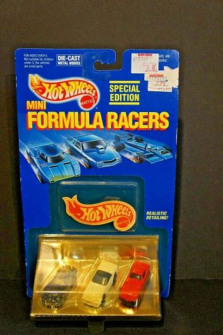 Hot Wheels Mini Formula Racers 3 Classic Corvettes,  In Package,  1989