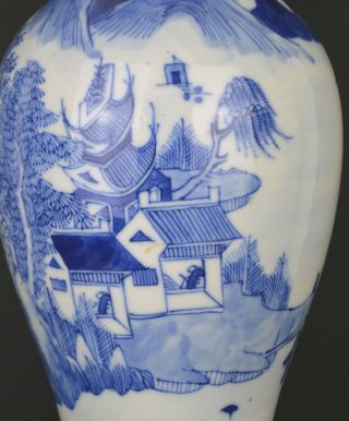 A VERY FINE LARGE 19TH CENTURY CHINESE VASE WITH LANDSCAPE AND MARK TO BASE 3