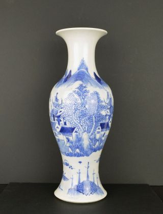 A VERY FINE LARGE 19TH CENTURY CHINESE VASE WITH LANDSCAPE AND MARK TO BASE 5