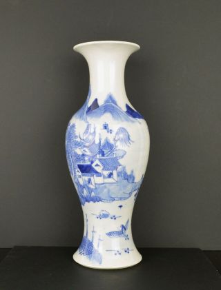 A VERY FINE LARGE 19TH CENTURY CHINESE VASE WITH LANDSCAPE AND MARK TO BASE 6