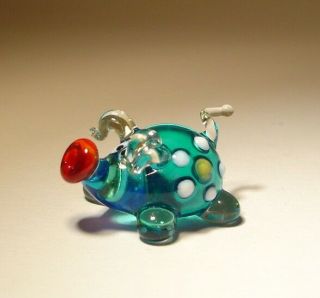 Blown Glass Figurine Art Animal Small Light Blue Pig With A Daisy Flower