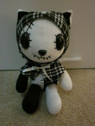 Taito Hangry And Angry 9 " Gothic Punk Kitty Cat Plush Hooded Cloak Black & White