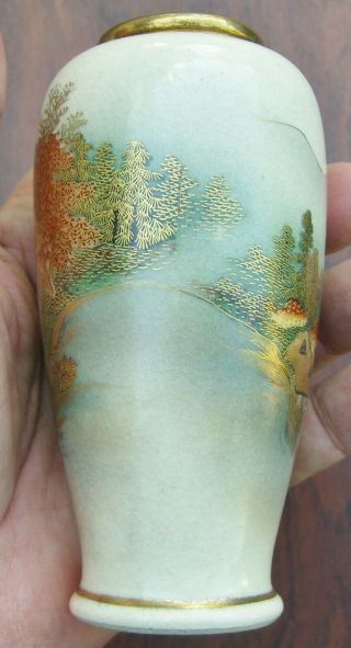 Antique Japanese Satsuma Vase Meiji Pottery Hand crafted & painted 2