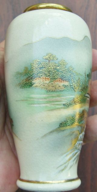 Antique Japanese Satsuma Vase Meiji Pottery Hand crafted & painted 4