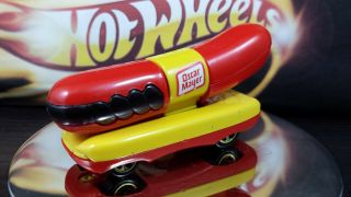 Hot Wheels 1993 Oscar Meyer Weiner Mobile Hot Dog Promo Car