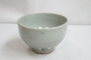 Old Korean Pointed Bottom Cream Green Crazed Yi Dynasty Pottery Tea Bowl 60