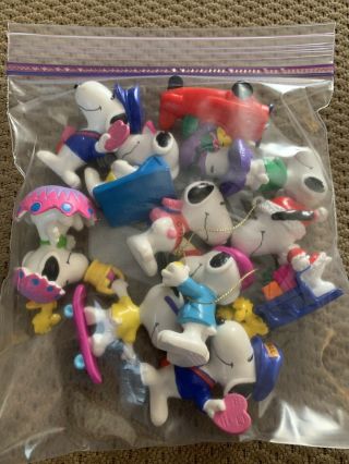 Whitmans Sampler Snoopy Ornaments And Figures Set Of 10