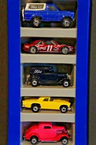 Hot Wheels FORD 5 Car Gift Pack,  1/64 Scale,  XLNT,  1993 2