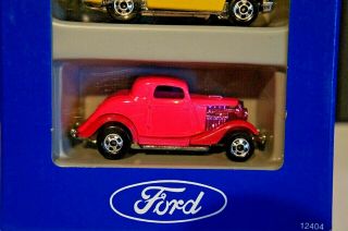 Hot Wheels FORD 5 Car Gift Pack,  1/64 Scale,  XLNT,  1993 5