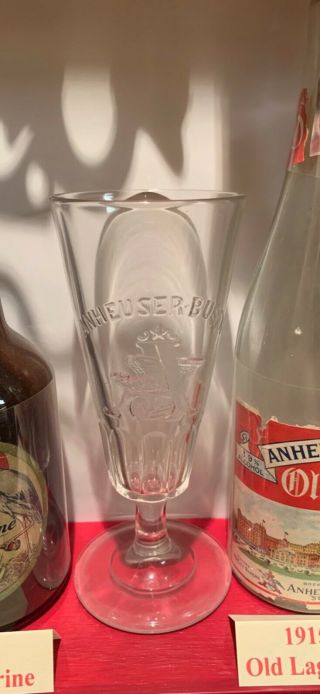 Very Rare Vintage Anheuser Busch Pilsner Glass (notice The Old Version Eagle)