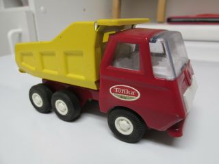 Tiny Tonka Dump No.  535 (1968 - 1970’s) Tonka Dump Truck In