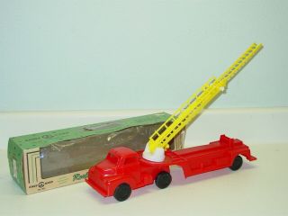 Vintage Andy Gard No.  201 Ladder Fire Truck With Box,  Toy Vehicle