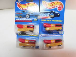 Hot Wheels - 1/64 - 4 - Different Card 