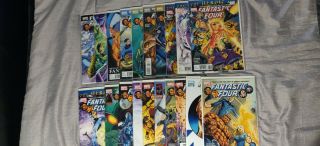 Fantastic Four - Jonathan Hickman / Issues 570 - 588 & Issues 553 - 569 - Stracz