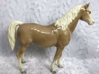 Breyer Vintage Western Tan White Glossy Standing Horse 9 " Ginger 111 Retired