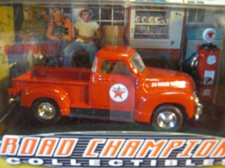 Road Champions Chevy Pickup Truck With Gas Pump 1/43 Scale Texaco Branded