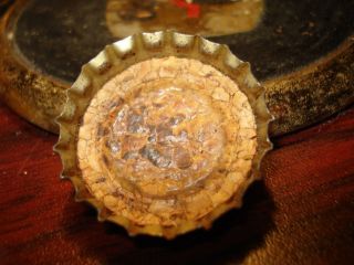 Brading ' s - Canada - Canadian Cork Beer Cap 2