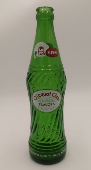 Vintage Green Soda Pop Bottle Clicquot Club Twist Design 1962 Eskimo Pictured