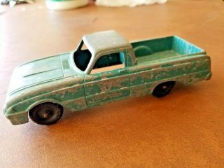 Vintage Die Cast Metal Hubley Ford Ranchero Tow Truck W/o Boom 403