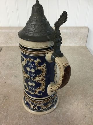 German Stein with Lid Tan and Blue 2