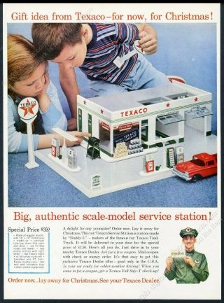 1960 Texaco Toy Gas Service Station Photo Vintage Print Ad